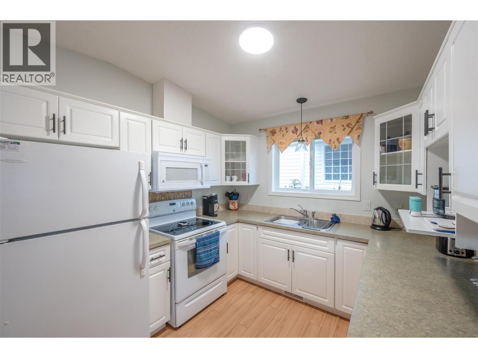 9400 115 Street Unit# 48. Osoyoos, British Columbia