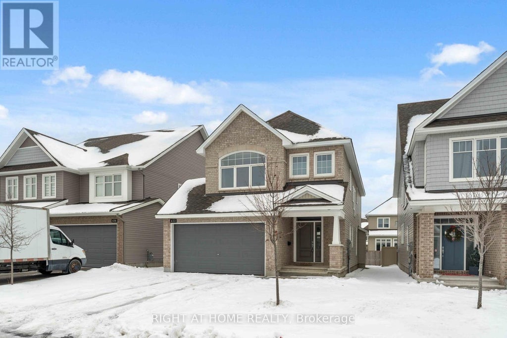 632 Moonflower Crescent W, Ottawa