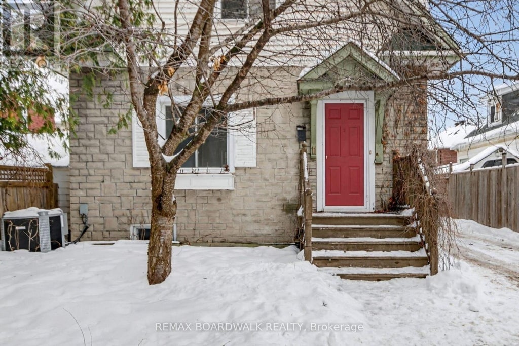 11 Cameron Avenue, Ottawa