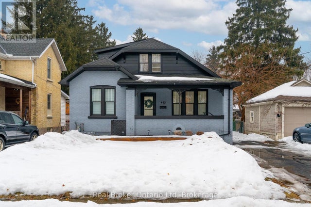 445 Moore Street, Cambridge