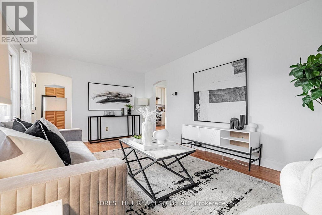 174 Avondale Avenue, Toronto (willowdale East)