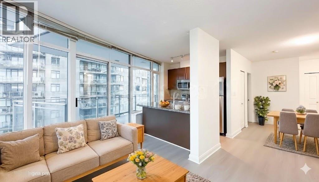 2006 892 Carnarvon Street, New Westminster