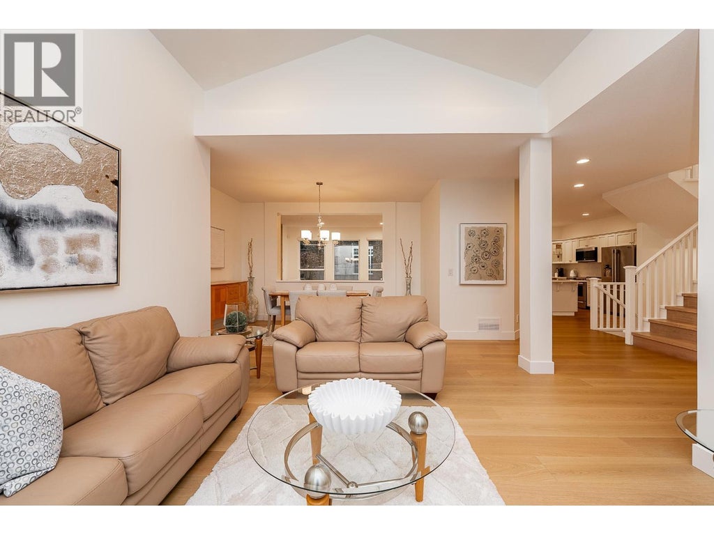 39 Holly Drive, Port Moody