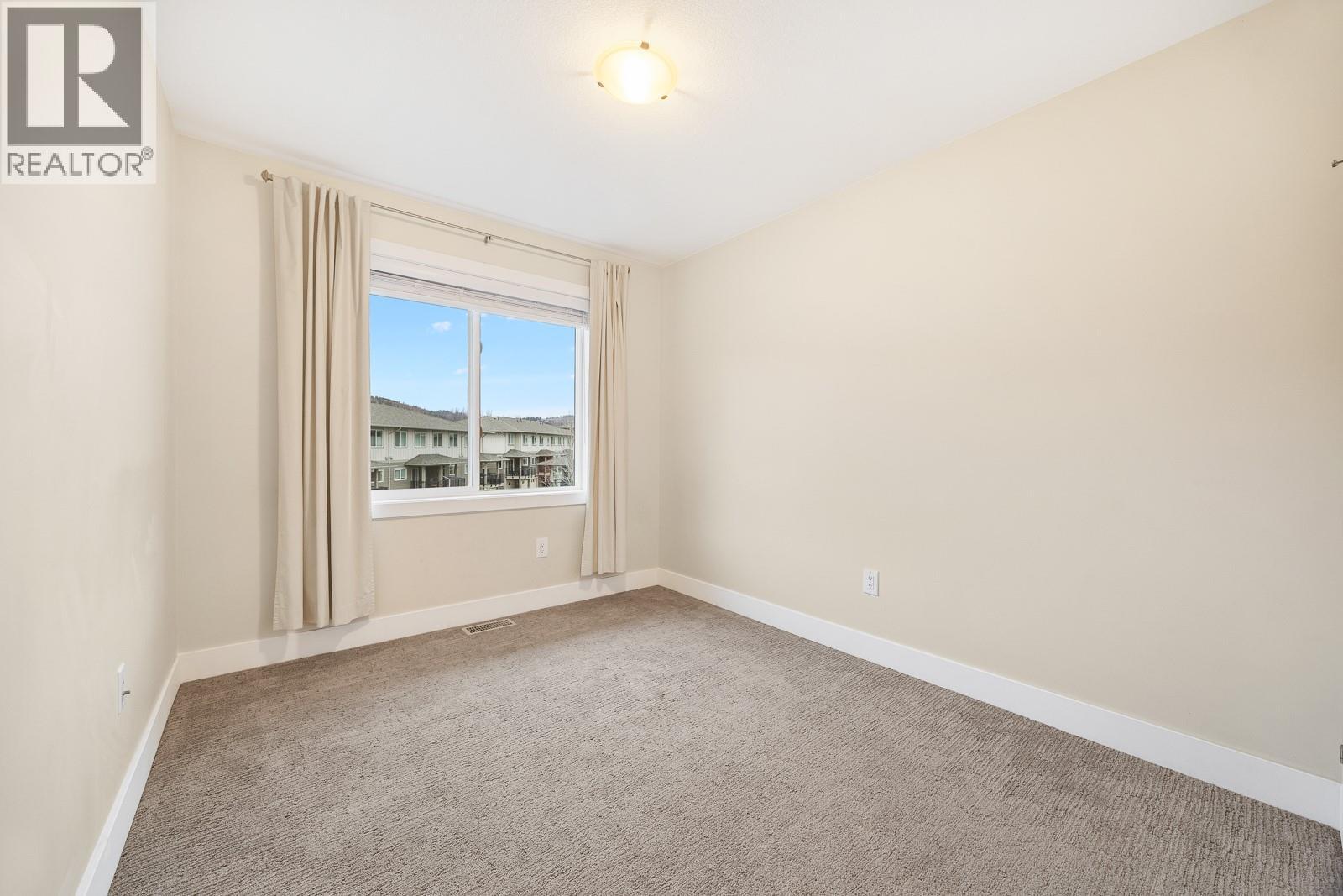 300 Drysdale Boulevard Unit# 3. Kelowna, British Columbia