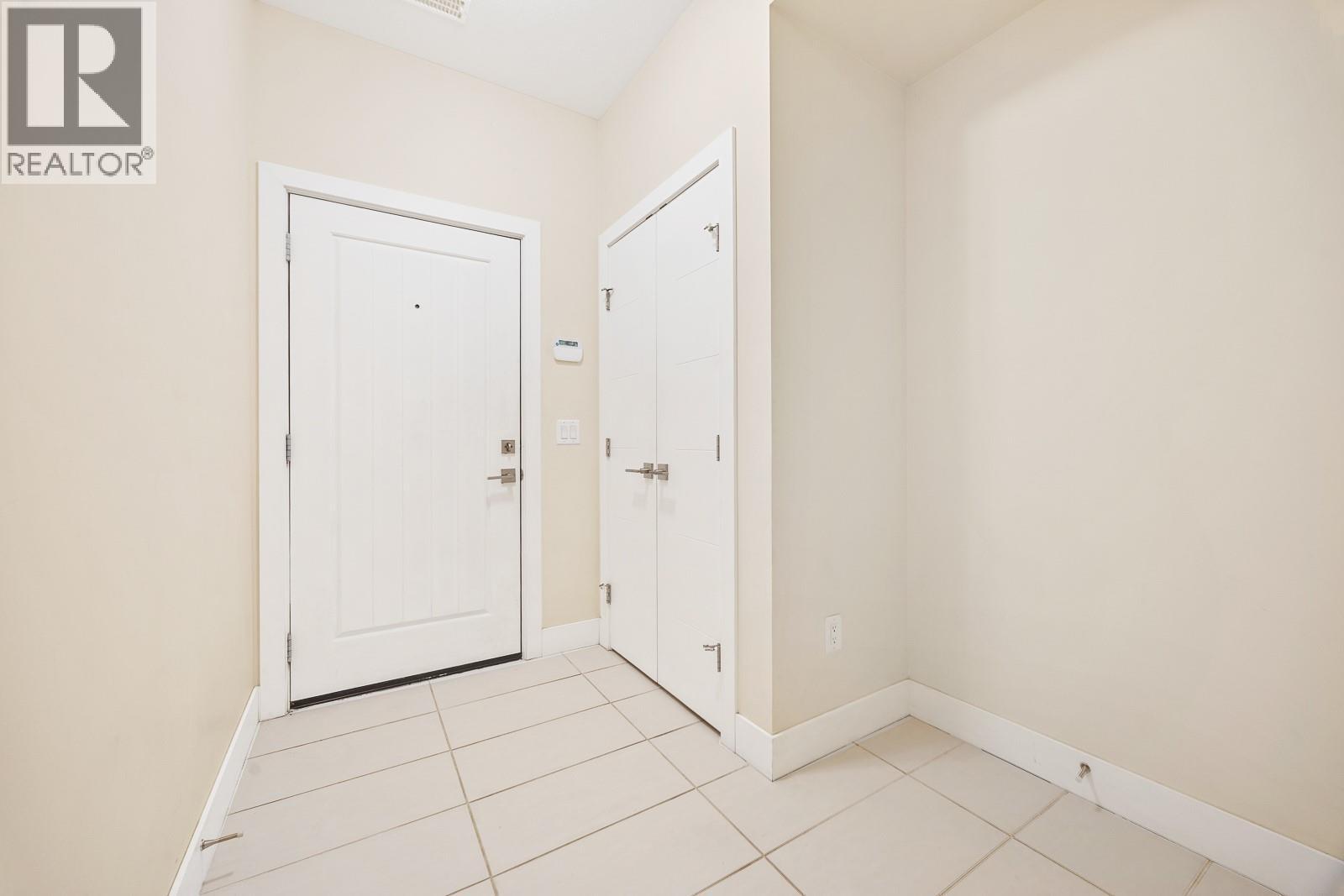 300 Drysdale Boulevard Unit# 3. Kelowna, British Columbia