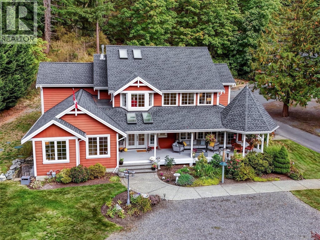 6583 Wallace Drive, Central Saanich