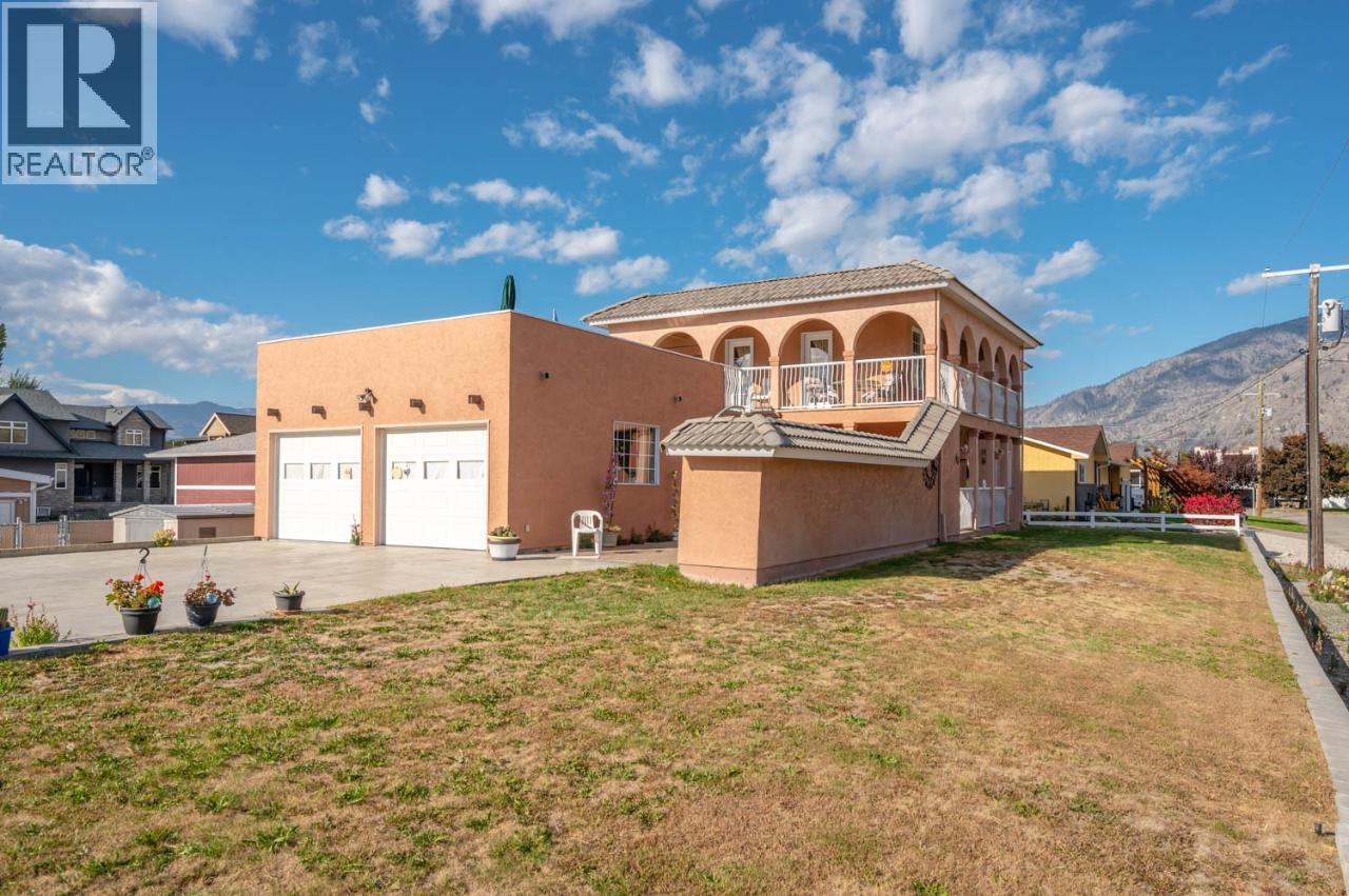 43 Harbour Key Drive. Osoyoos, British Columbia