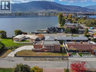 43 Harbour Key Drive. Osoyoos, British Columbia