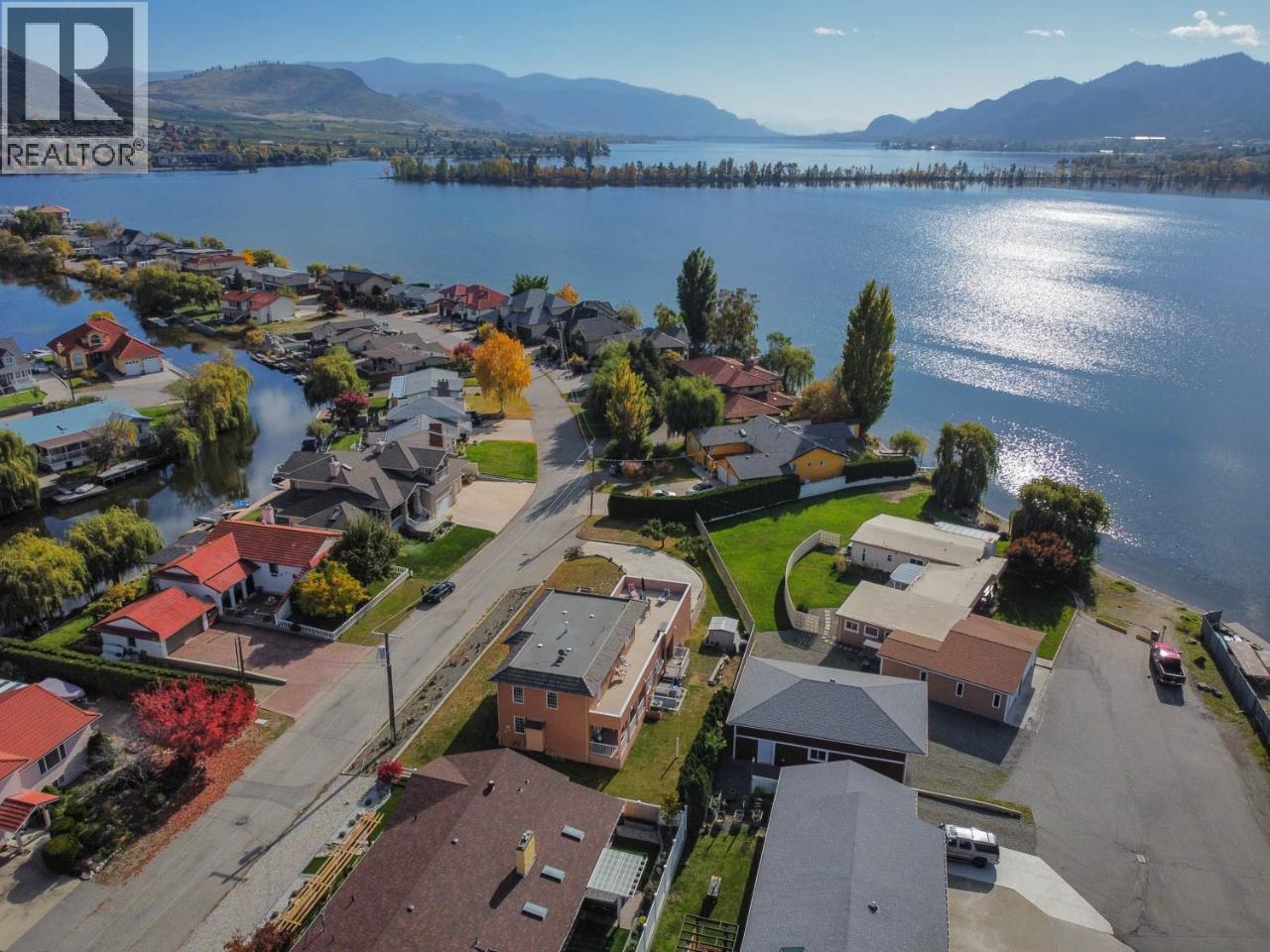 43 Harbour Key Drive. Osoyoos, British Columbia