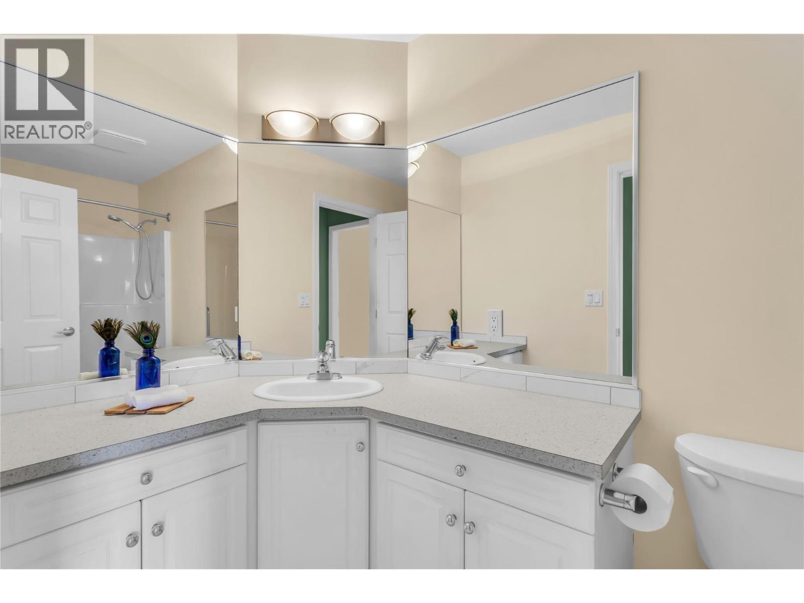 2609 Wild Horse Drive. West Kelowna, British Columbia