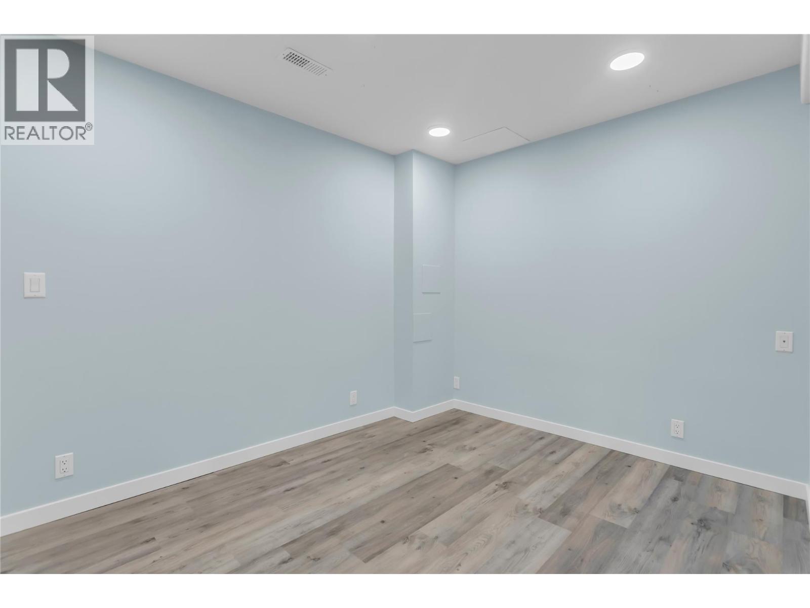 2609 Wild Horse Drive. West Kelowna, British Columbia