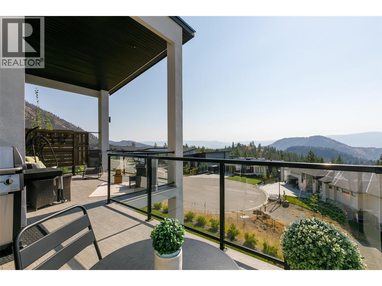 2510 Tallus Heights Lane. West Kelowna, British Columbia