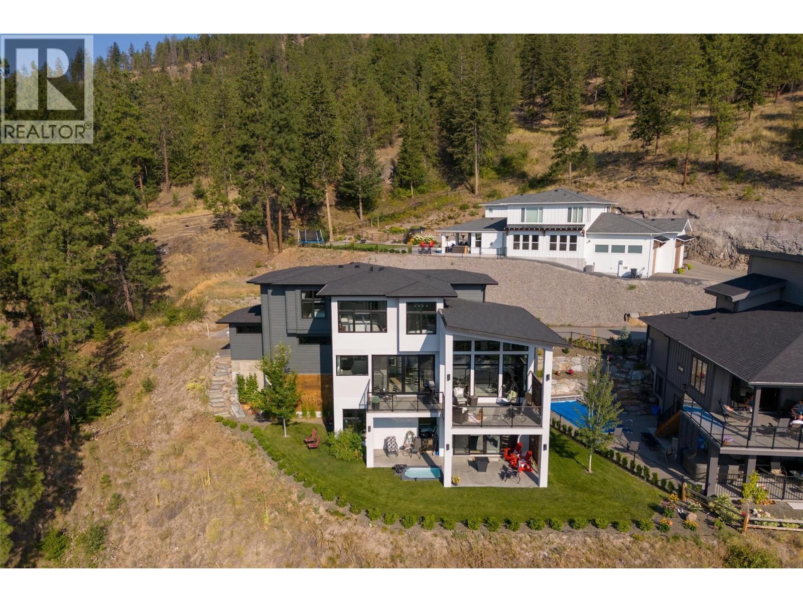 2510 Tallus Heights Lane. West Kelowna, British Columbia
