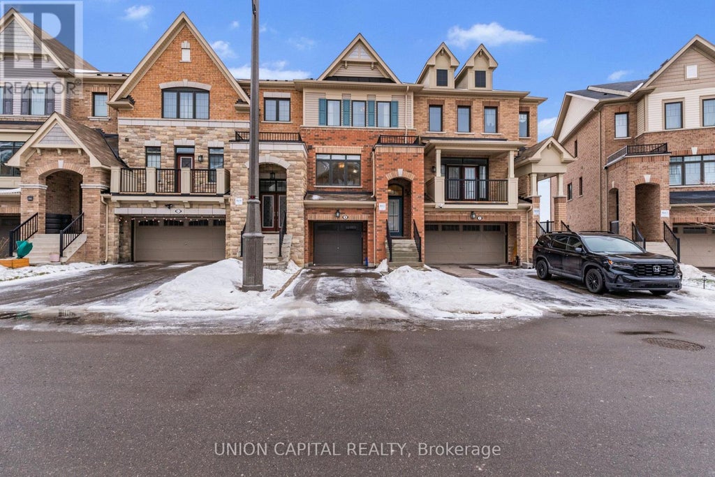 9 Isabella Peach Drive, Markham (victoria Square)