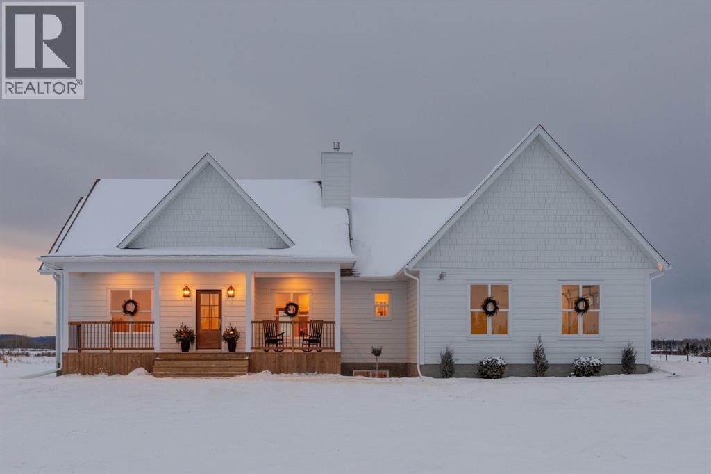 33080 Range Road 61, Rural Mountain View County