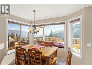 5291 Bradbury Street. Peachland, British Columbia
