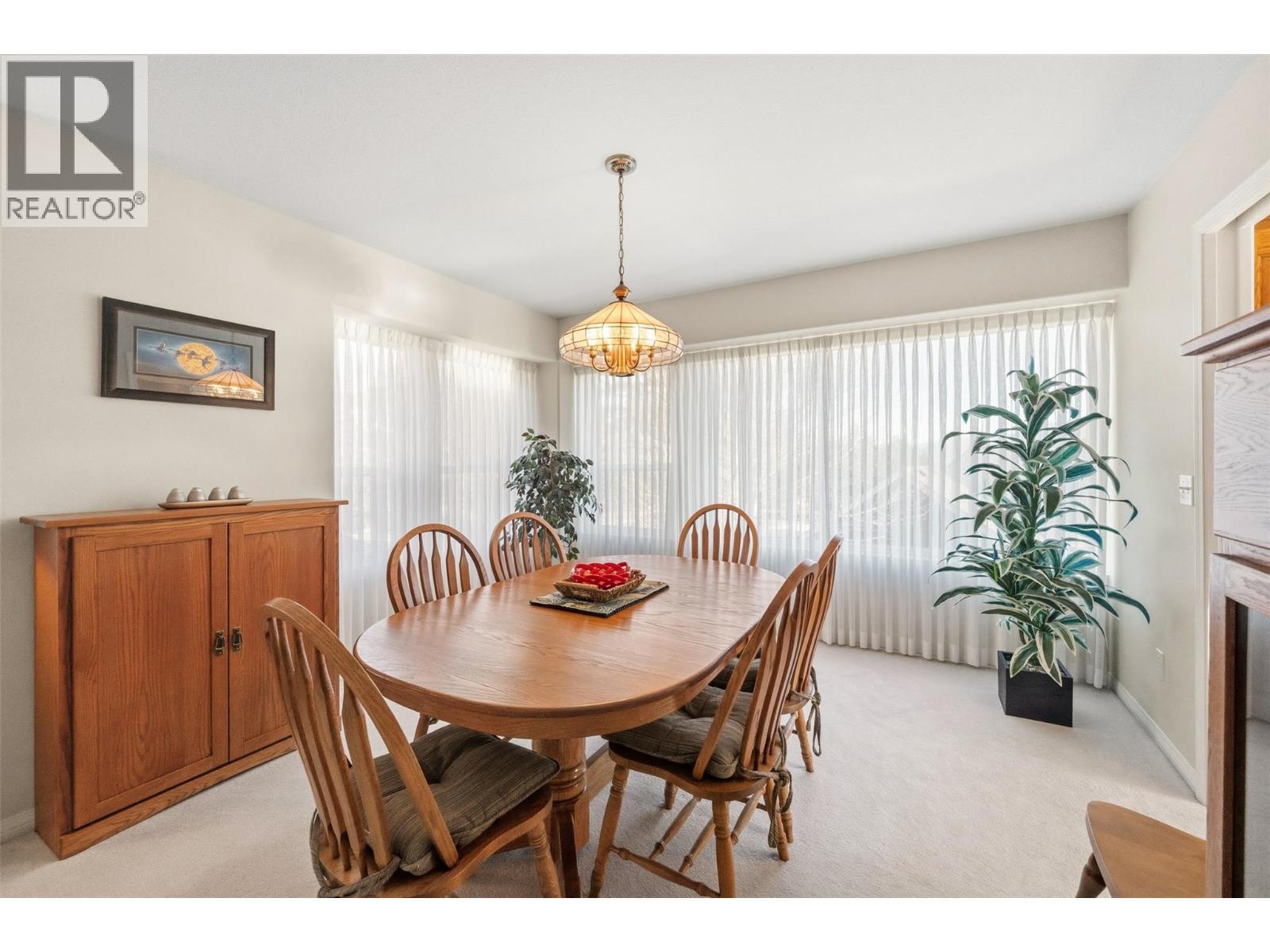 5291 Bradbury Street. Peachland, British Columbia