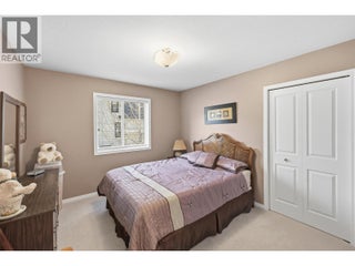 5291 Bradbury Street. Peachland, British Columbia