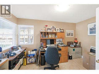 5291 Bradbury Street. Peachland, British Columbia