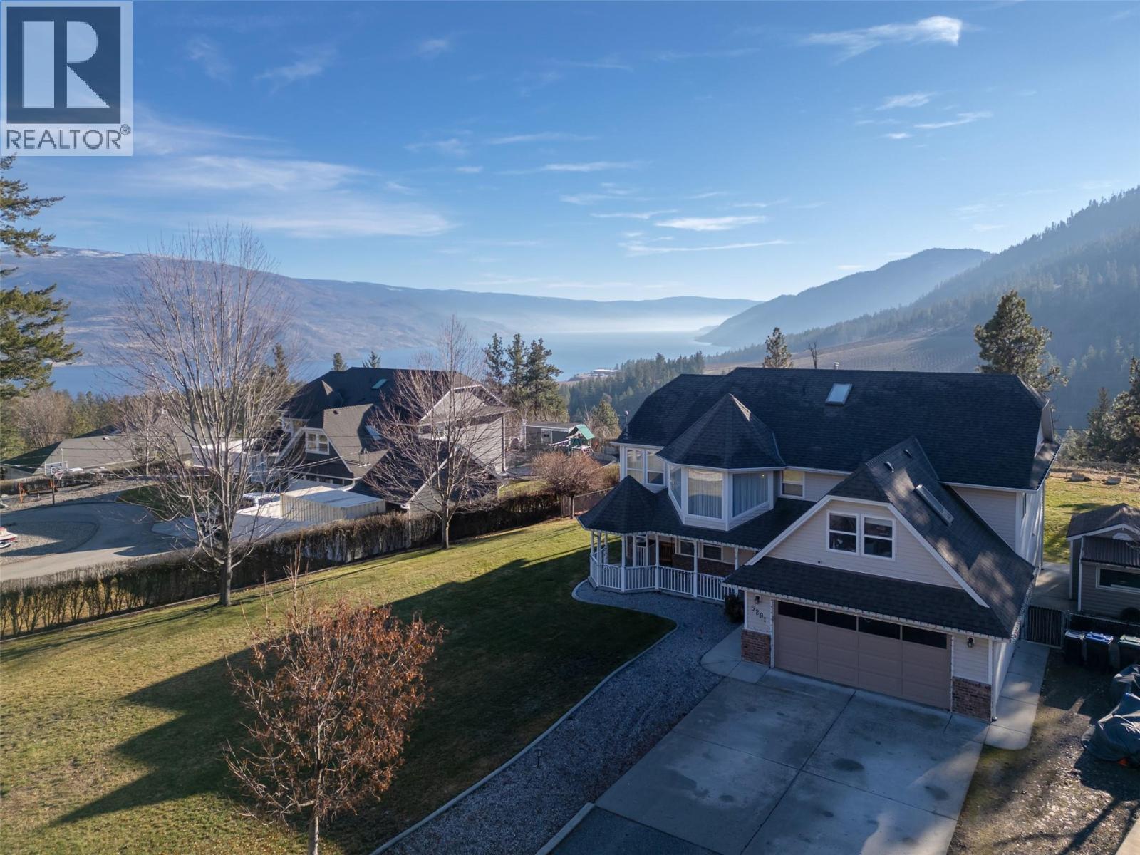 5291 Bradbury Street. Peachland, British Columbia