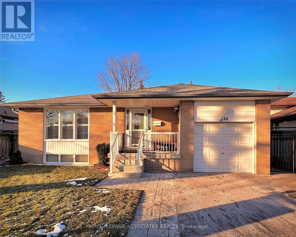 166 Lynnbrook Drive, Toronto (woburn)