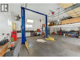 2547 Sexsmith Road. Kelowna, British Columbia