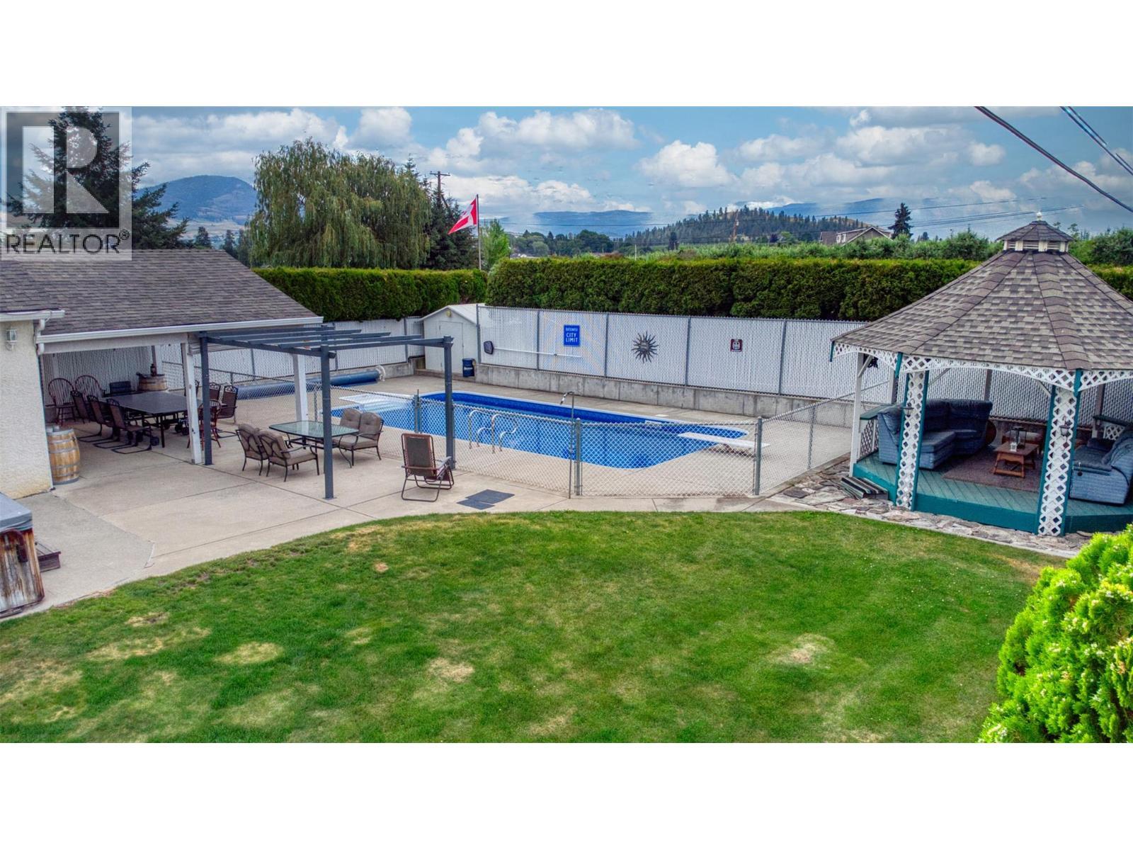 2547 Sexsmith Road. Kelowna, British Columbia