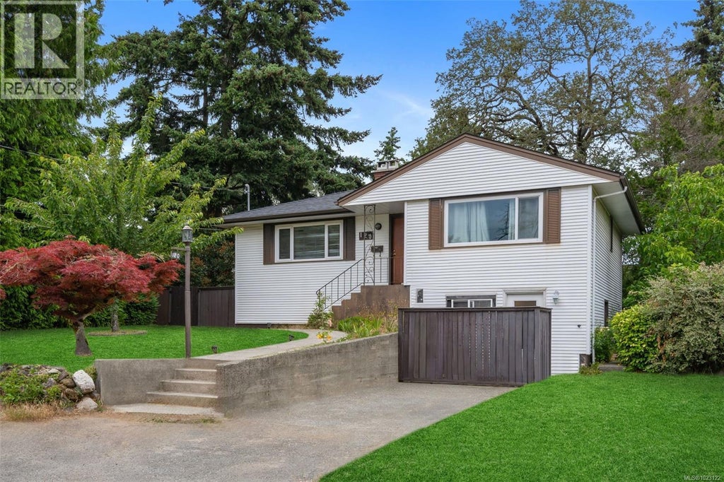 120 Kamloops Avenue, Saanich