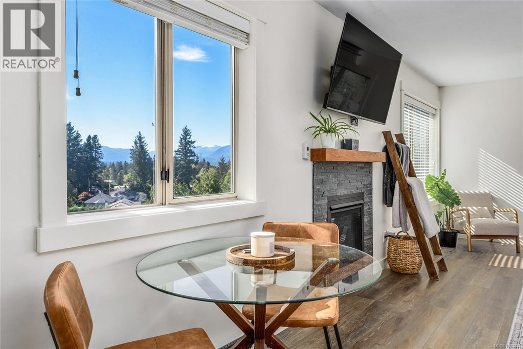 304 4685 Alderwood Place, Courtenay