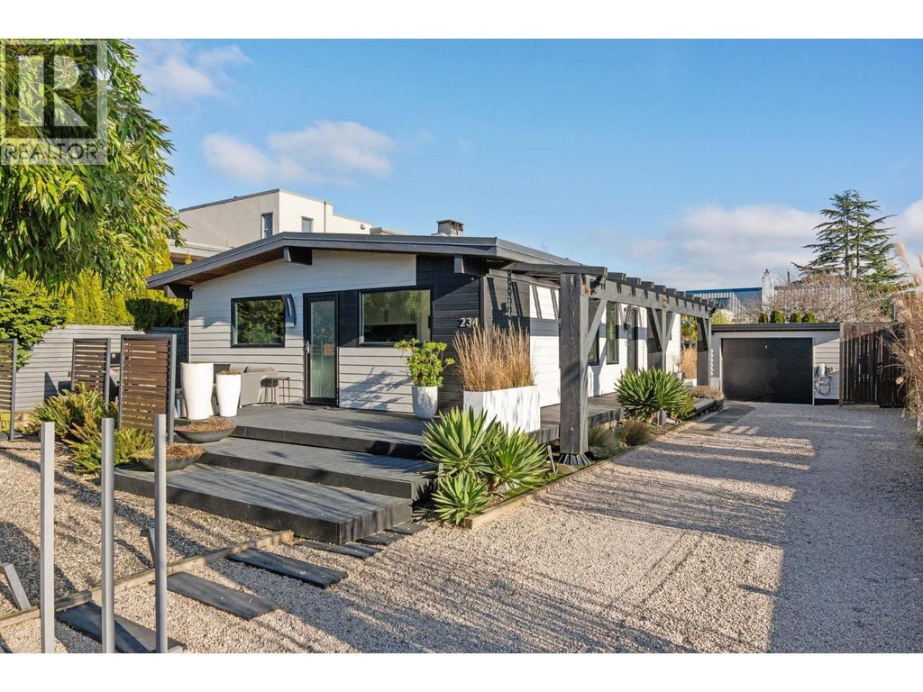 234 67 Street, Tsawwassen