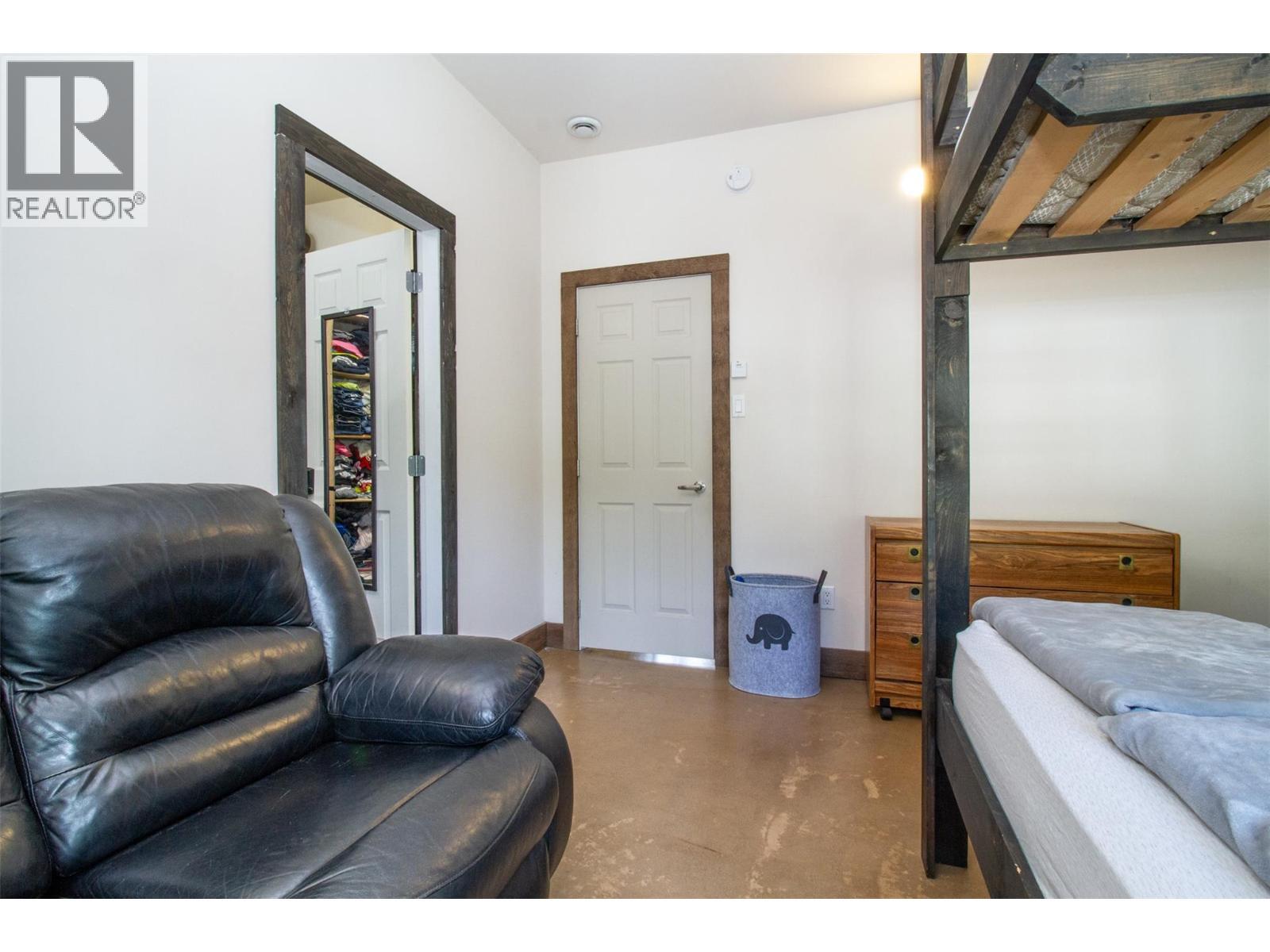 1905 Hay Road. Revelstoke, British Columbia