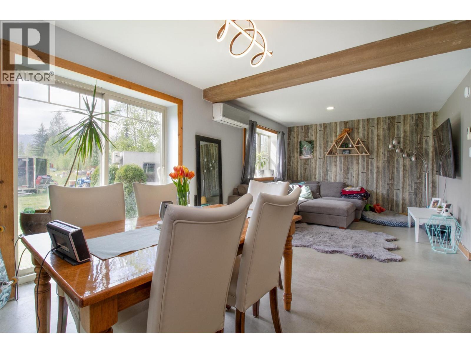 1905 Hay Road. Revelstoke, British Columbia