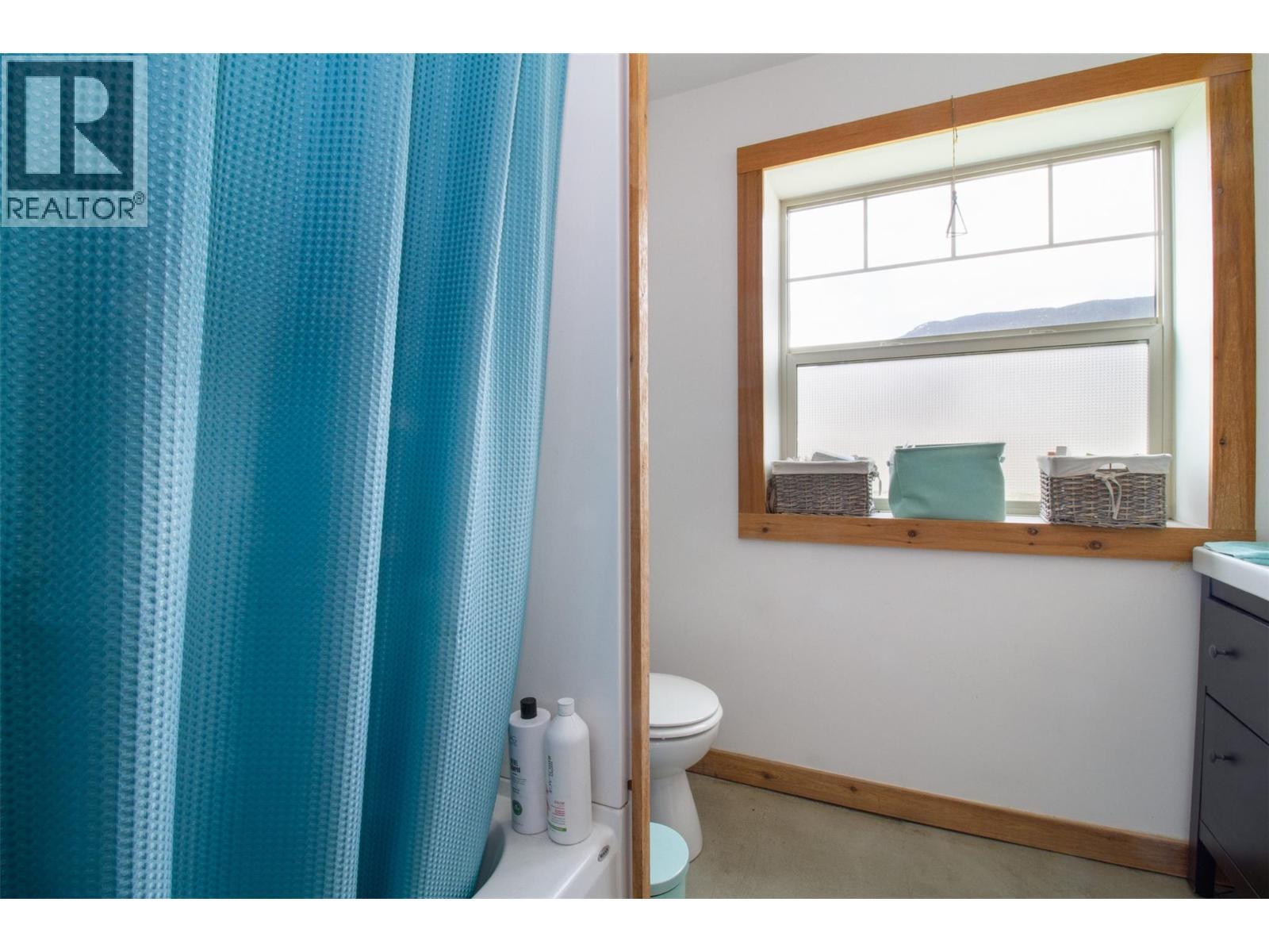 1905 Hay Road. Revelstoke, British Columbia