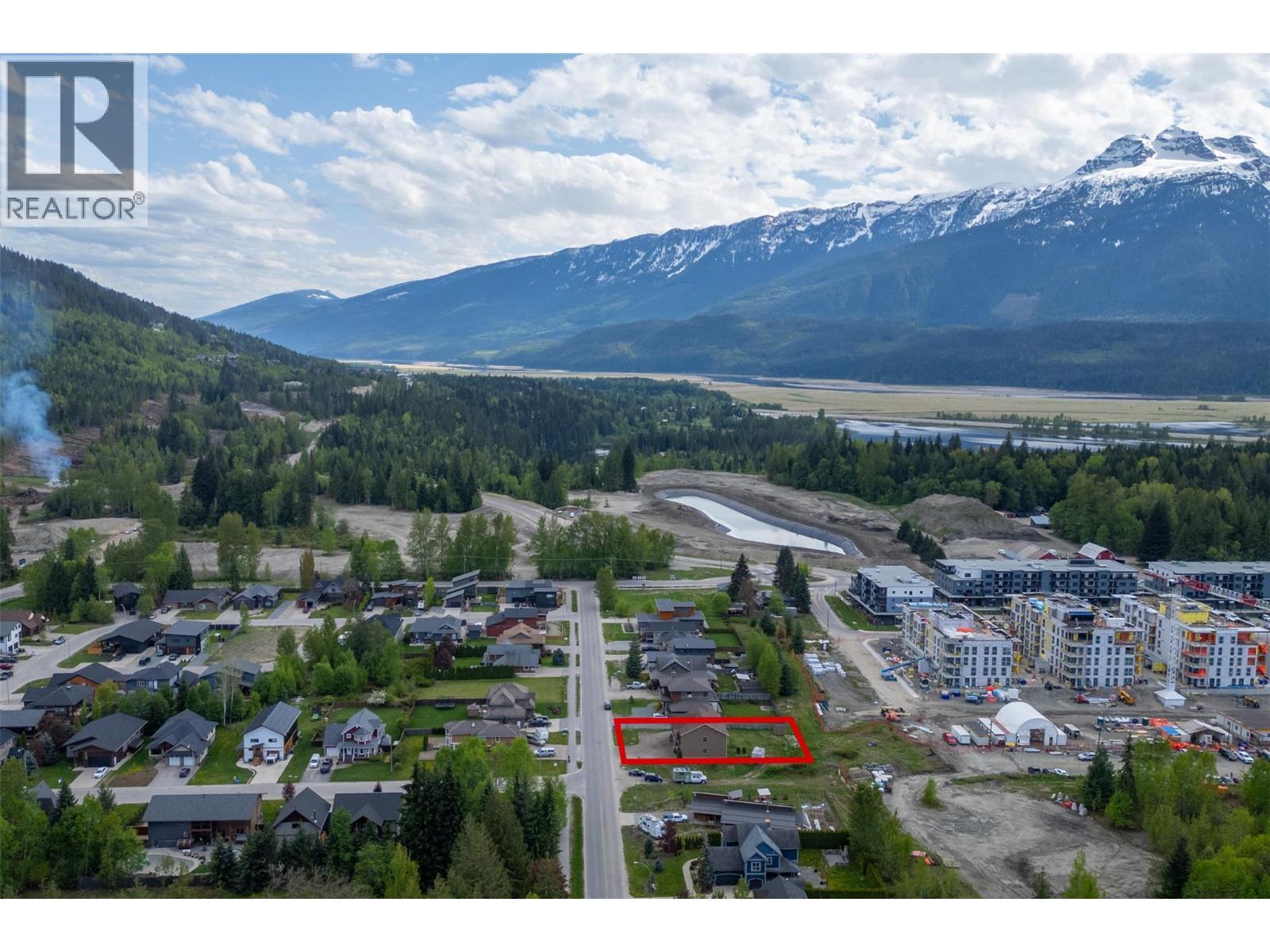 1905 Hay Road. Revelstoke, British Columbia