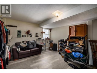 1813 Cardinal Creek Road. Kelowna, British Columbia