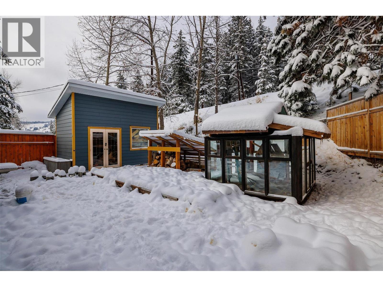 1813 Cardinal Creek Road. Kelowna, British Columbia