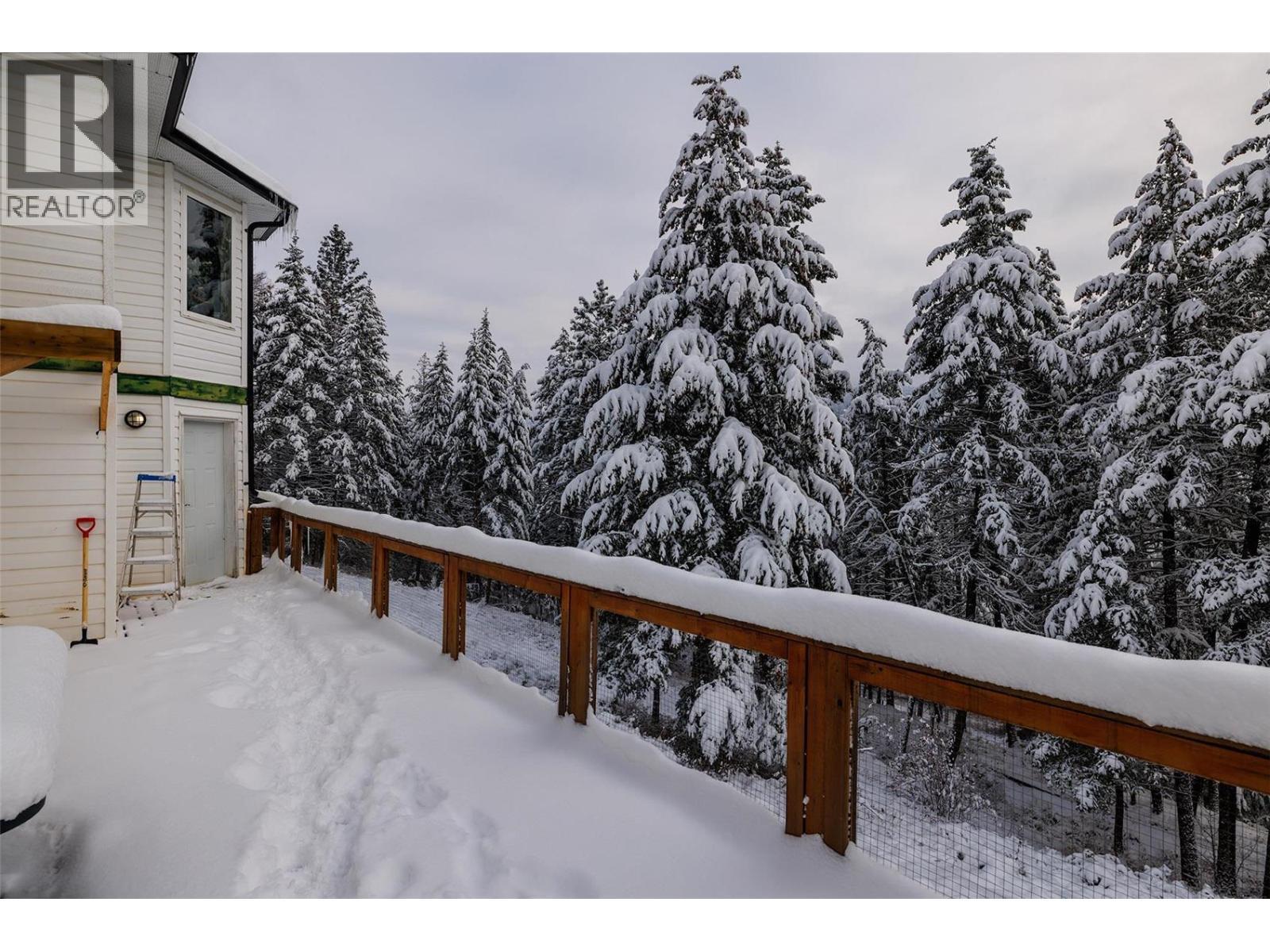 1813 Cardinal Creek Road. Kelowna, British Columbia