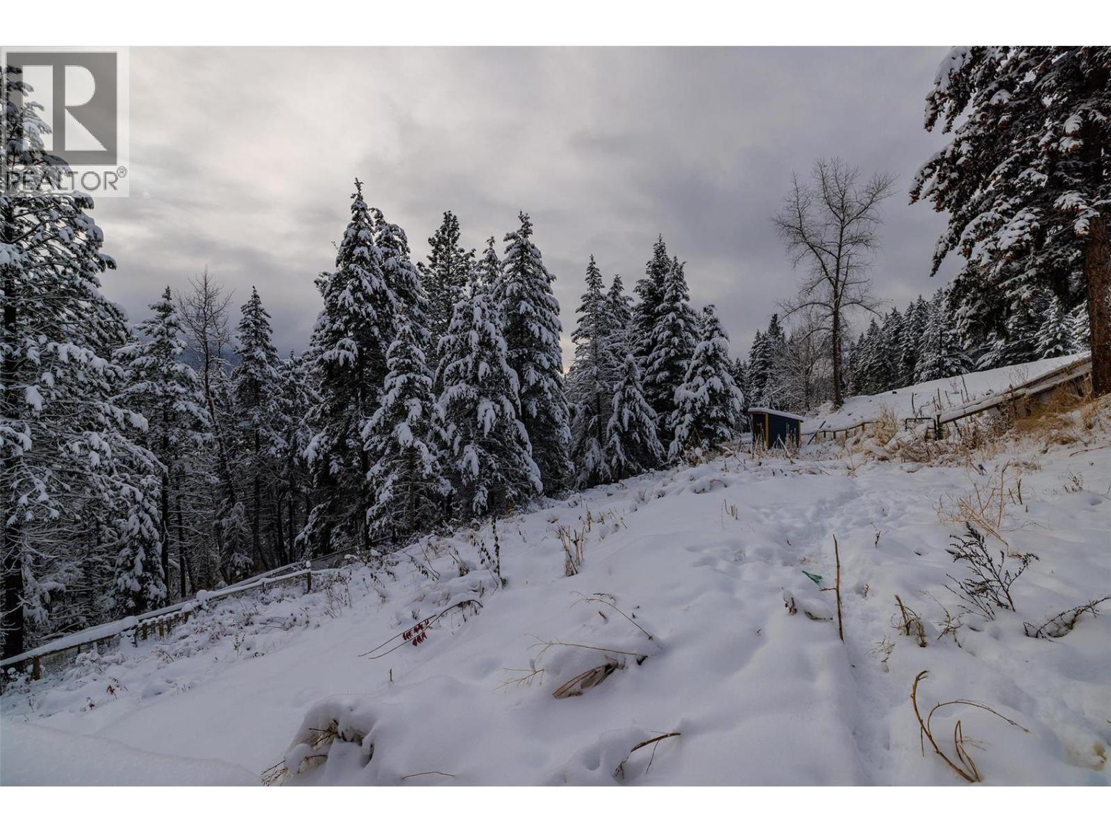 1813 Cardinal Creek Road. Kelowna, British Columbia