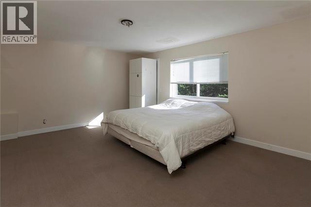 1813 Cardinal Creek Road. Kelowna, British Columbia