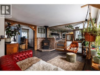 1813 Cardinal Creek Road. Kelowna, British Columbia