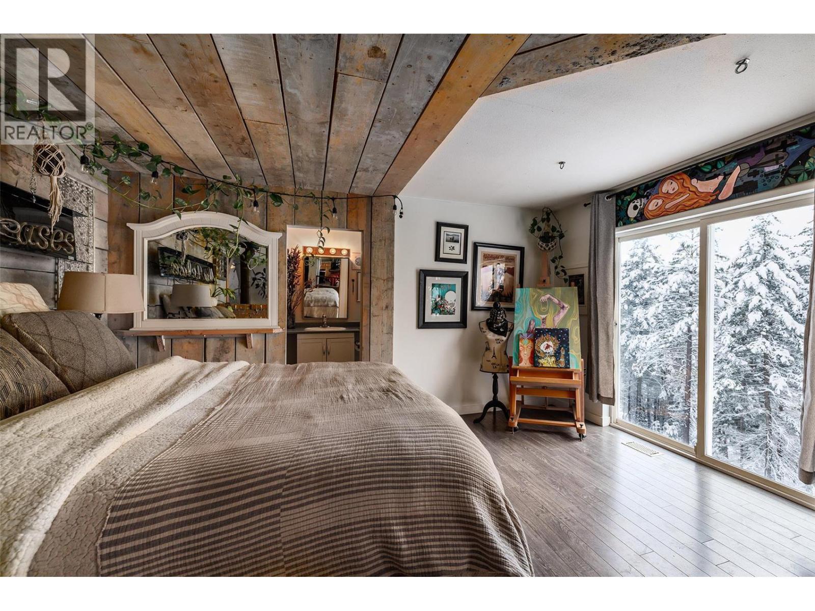 1813 Cardinal Creek Road. Kelowna, British Columbia