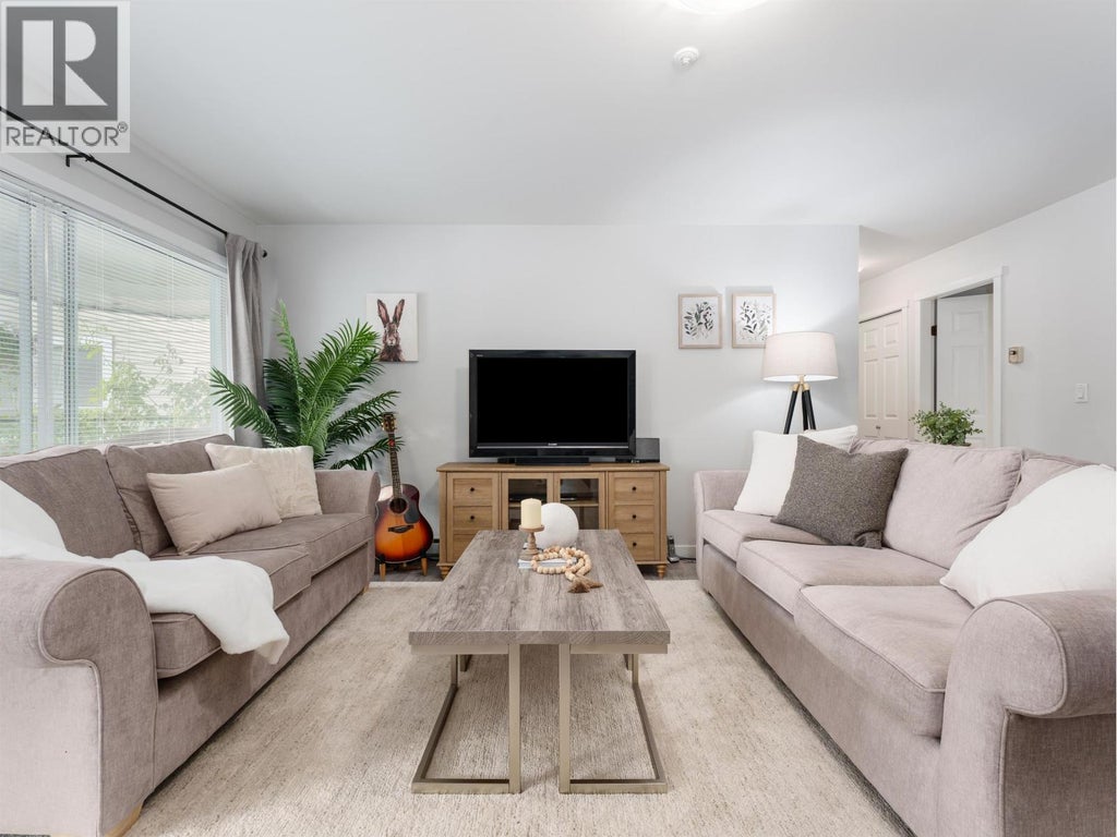 212 3690 Banff Court, North Vancouver