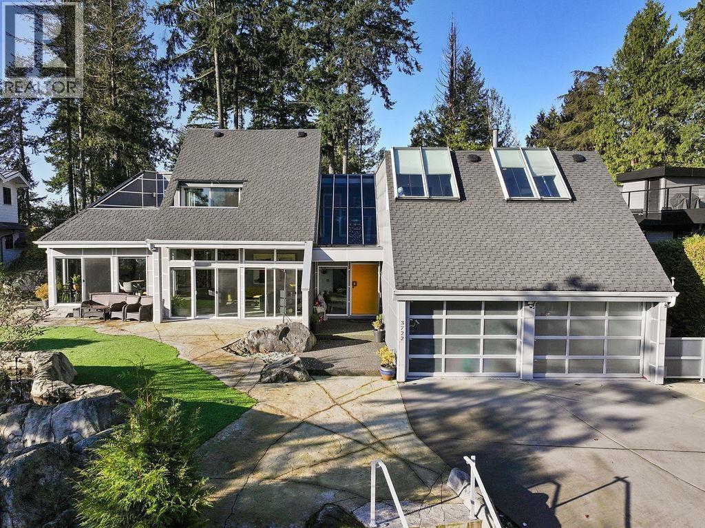 3722 Southridge Place, West Vancouver