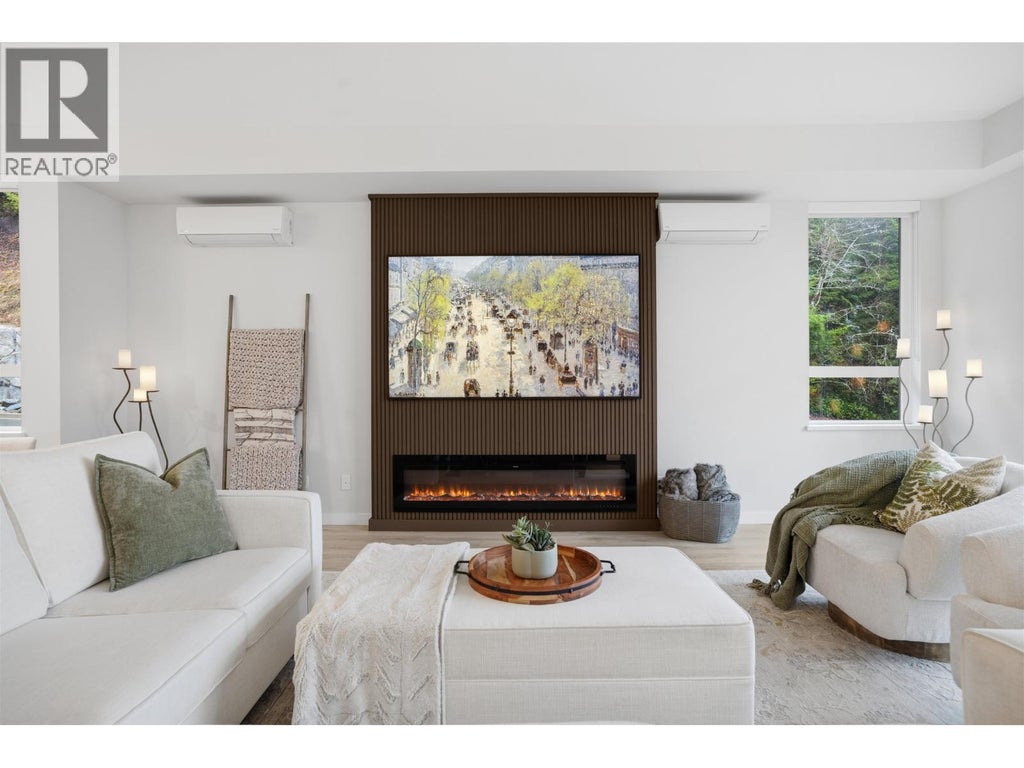 41201 Highline Place, Squamish