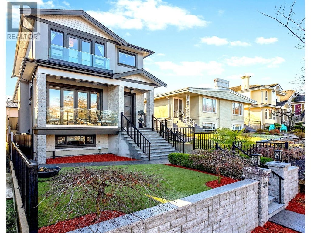 4326 Cambridge Street, Burnaby