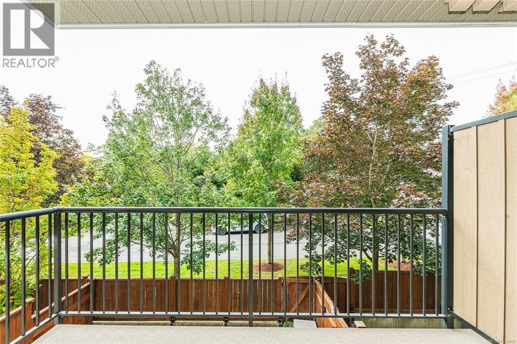 214 21 Conard Street, View Royal