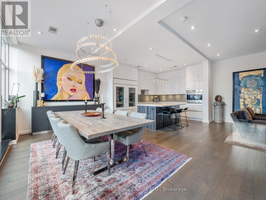 303 - 155 Yorkville Avenue, Toronto (annex)