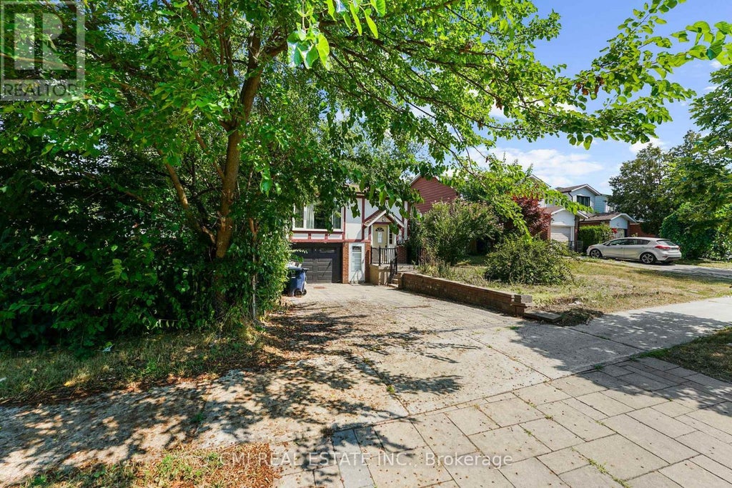 50 Apache Trail, Toronto (pleasant View)