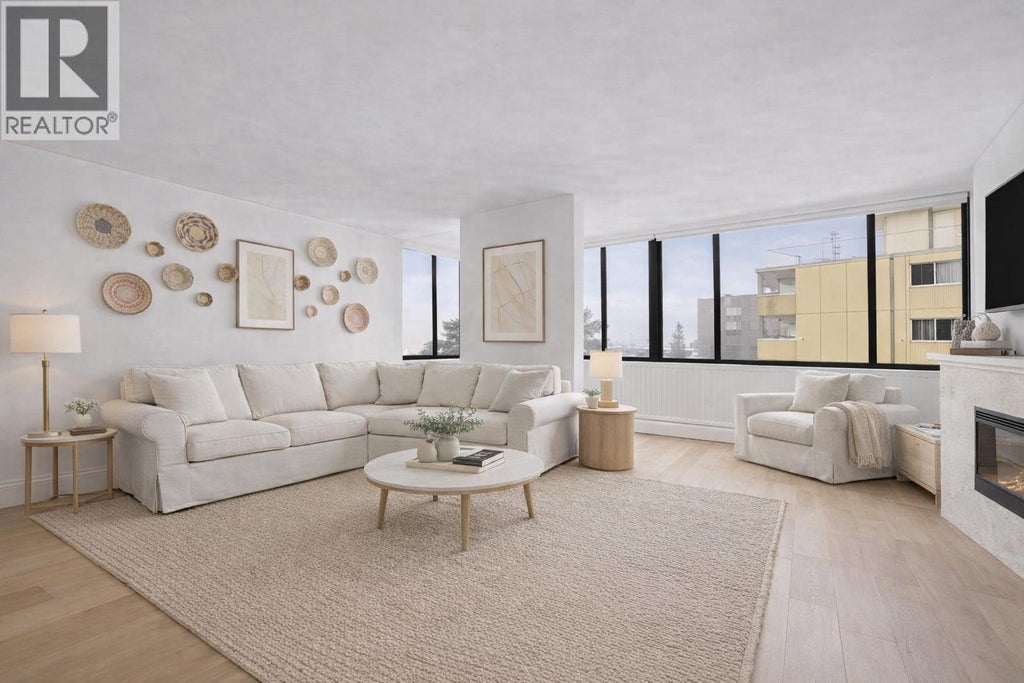 703 2167 Bellevue Avenue, West Vancouver