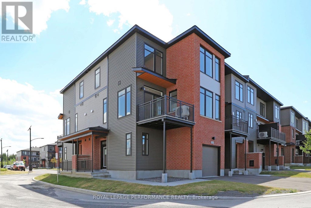 1220 Flycatcher Private, Ottawa